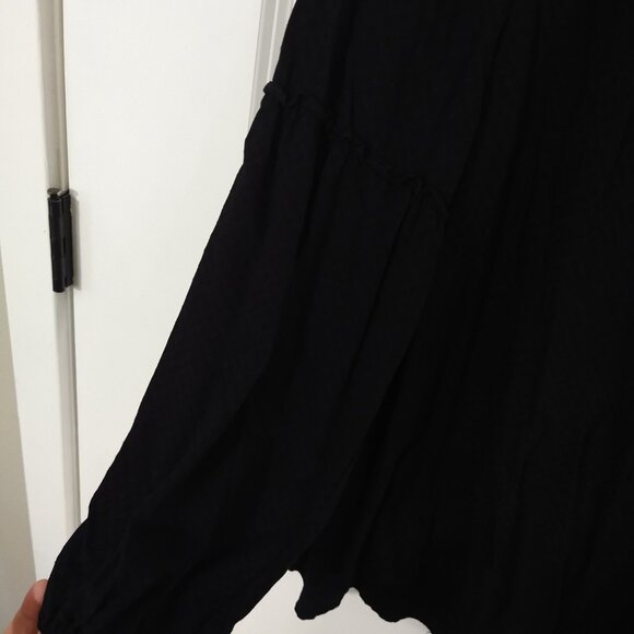 Crown & Ivy Black Shirt - Picture 6 of 7